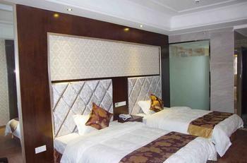 Chengdu Yihao Impression Hotel ภายนอก รูปภาพ